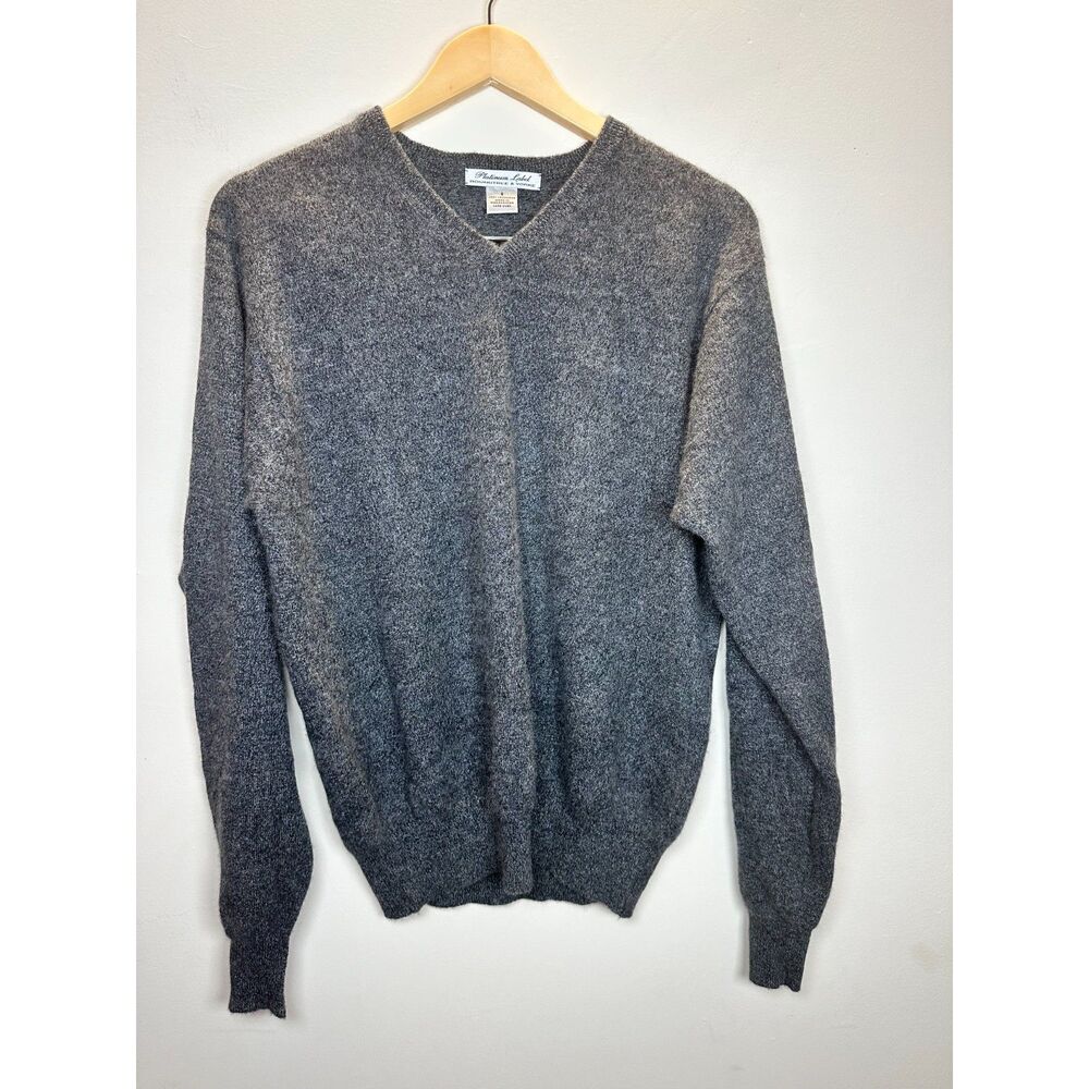 Roundtree & Yorke Men's Size Small Gray Cashmere Pullover Sweater V Neck EUC